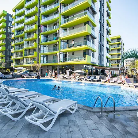 Apartment Azur Queen - Pool &