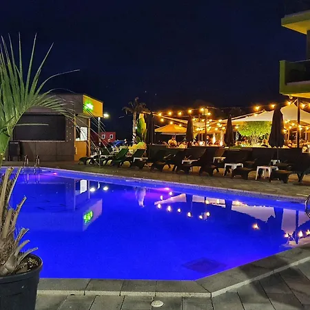 Apartment Azur Queen - Pool & *