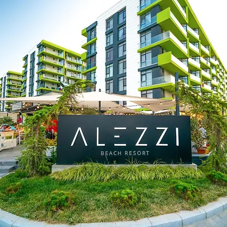 Azur Queen - Pool & Apartment