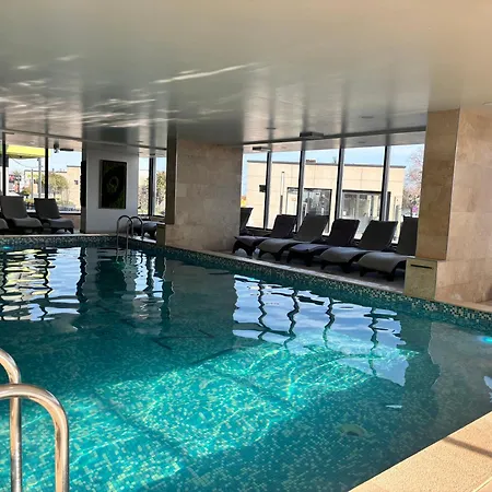 Apartment Azur Queen - Pool & Mamaia