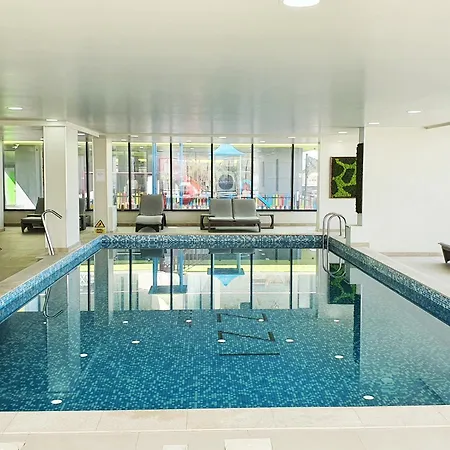 Apartment Azur Queen - Pool & Mamaia