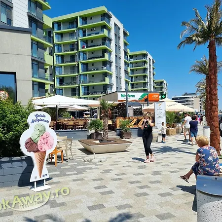 Apartment Azur Queen - Pool &