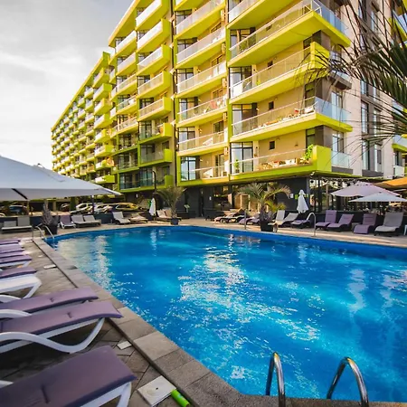 Apartment Azur Queen - Pool & *