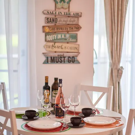 Azur Queen - Pool & Appartamento