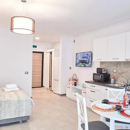 Appartamento Azur Queen - Pool & *